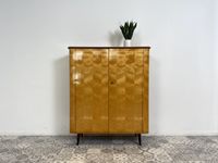 WMK Formschöner & sehr gut erhaltener Mid-Century Wäscheschrank aus 1962 von VEB Heidenau # Schrank Wardrobe Kleiderschrank Highboard Flurschrank Schuhschrank DDR Dominia Rockabilly Vintage 50er 60er Friedrichshain-Kreuzberg - Friedrichshain Vorschau