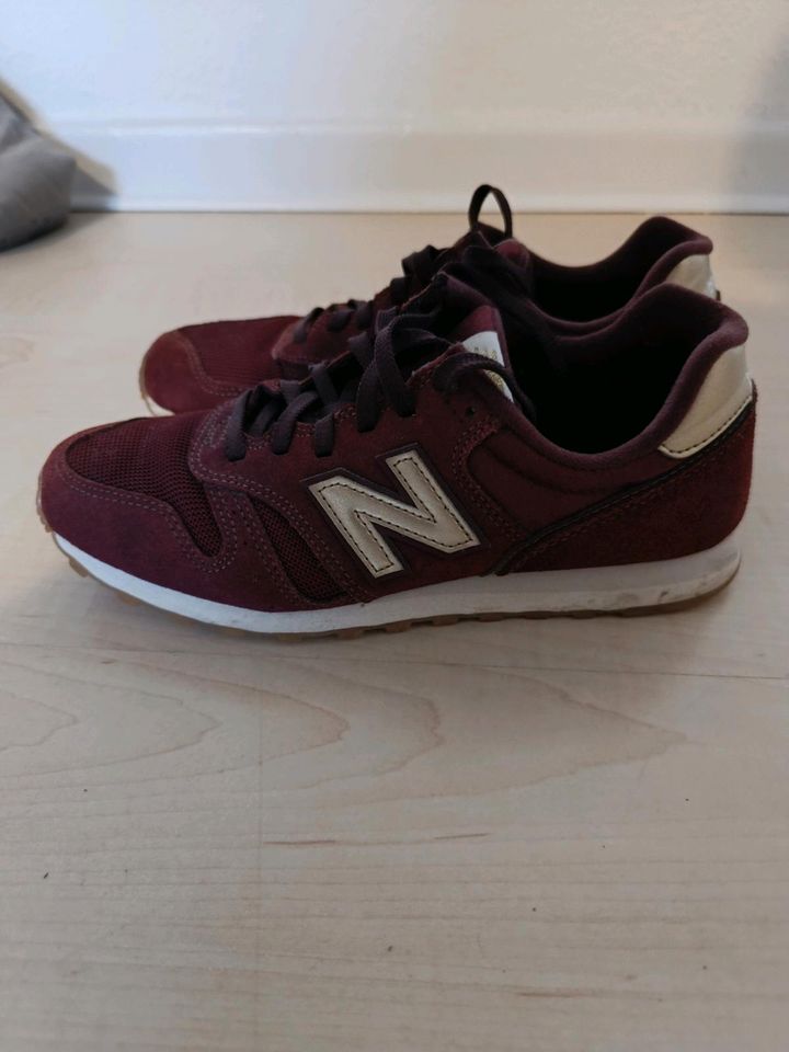 New Balance 373, Damen, Größe 39, weinrot in Göttingen