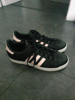 Adidas Damen Sport schwarz mit rosa 1x getragen  ge. 37 1/2 neuwe Nordrhein-Westfalen - Alsdorf Vorschau