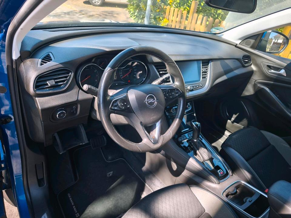 Opel Grandland X , Super Ausstattung, LED Scheinwerfer, Navi in Wörrstadt
