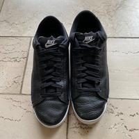 Nike Sneaker guter Zustand, schwarz, Größe 42 Hessen - Dautphetal Vorschau