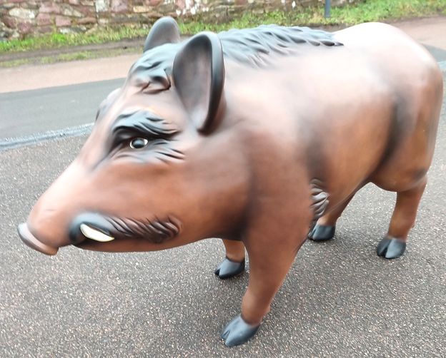 Dekofigur Wildschwein Eber Gartendeko in Naumburg (Saale)