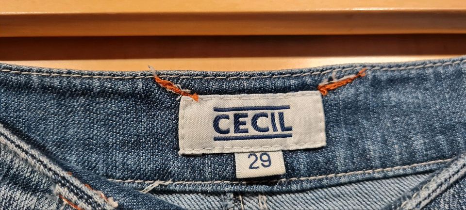 Neu Cecil Jeansrock Rock Gr 29 in Wesel