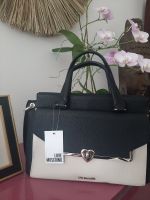 Moschino Handtasche neu mit Etikett und Geschenkset Nordrhein-Westfalen - Leverkusen Vorschau