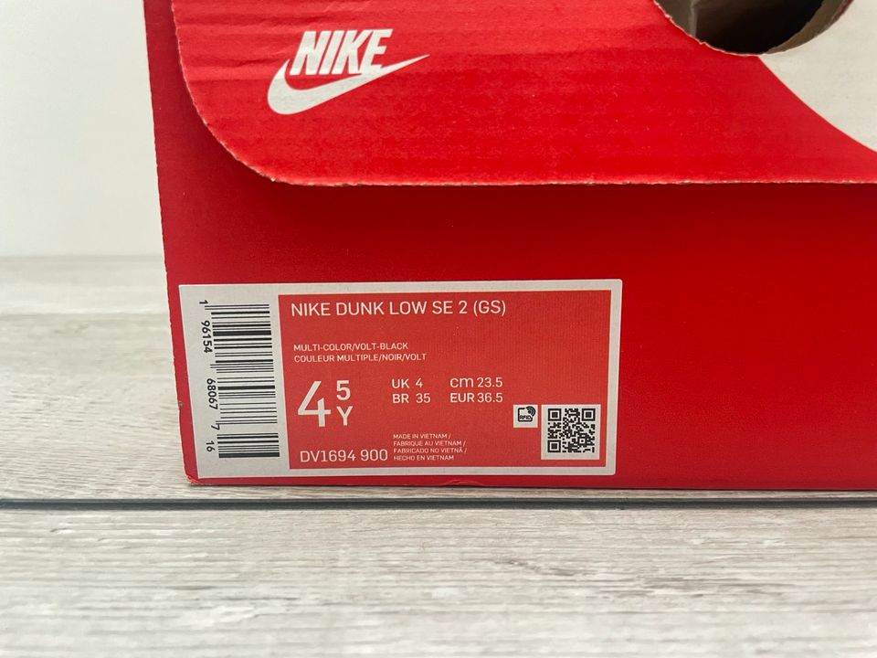 Nike Dunk Mow SE (GS), Gr. 36,5 in Schwülper