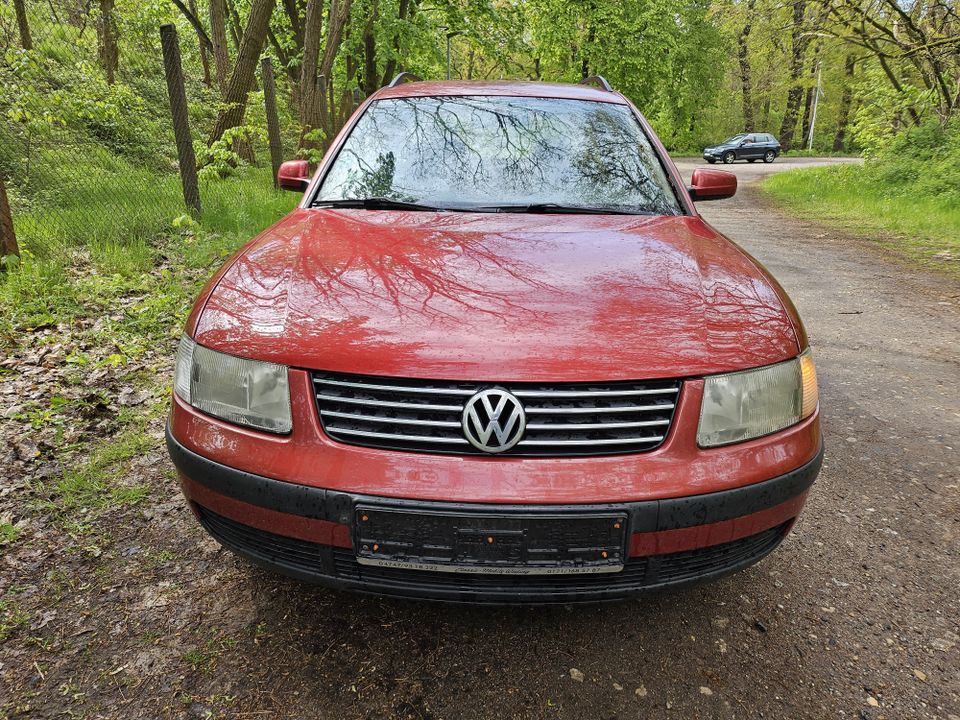 Volkswagen Passat Variant 1.8 // Klima // Leder // in Potsdam