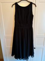 schwarzes knielanges Cocktailkleid Sachsen - Taucha Vorschau