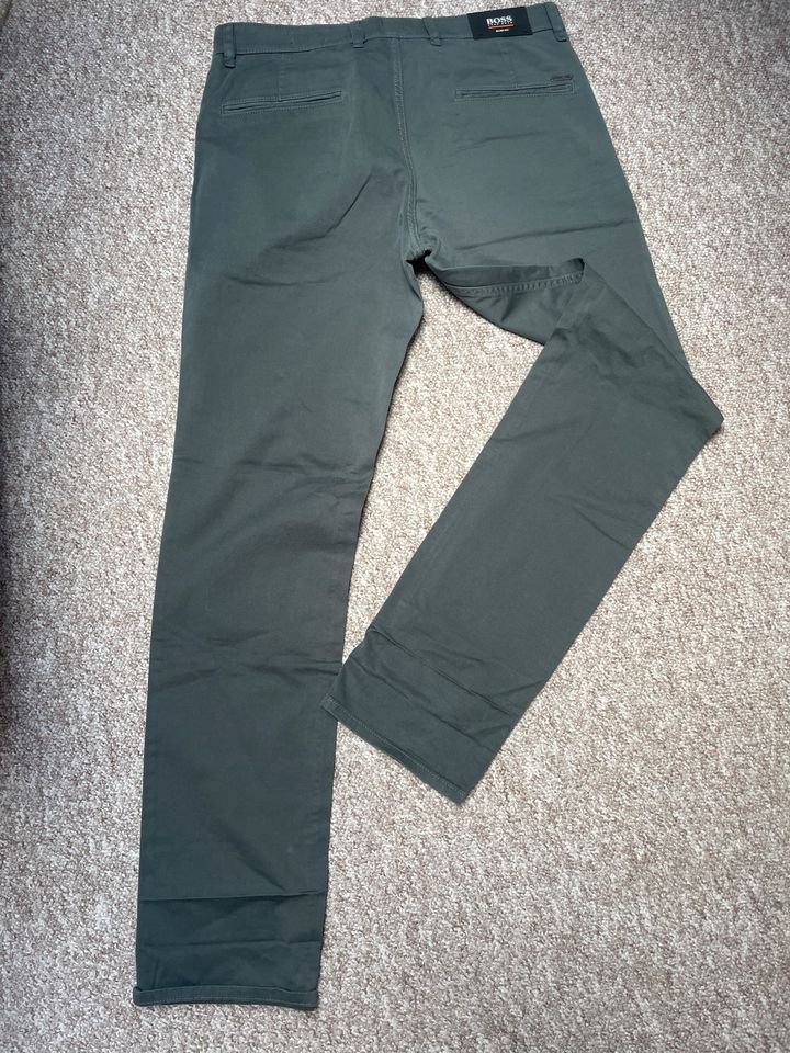 BOSS Chino 32/32 Neu Hose HUGO Slim Fit in Neuss