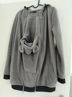 Umstands- und Tragejacke aus Fleece Größe 36/38 Hessen - Butzbach Vorschau