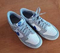 Sneaker Sportschuhe NIKE wß./blau/grau Gr. 36,5 SEHR GUTER ZUSTAN Brandenburg - Schwedt (Oder) Vorschau