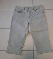 Damen Mustang Capri Jeans grün Gr 42 W33 top Zustand Brandenburg - Hohen Neuendorf Vorschau