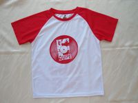 weißes T-Shirt mit roten Ärmeln von Roly, Gr. 12Y (Gr. 146/152) Bayern - Thyrnau Vorschau