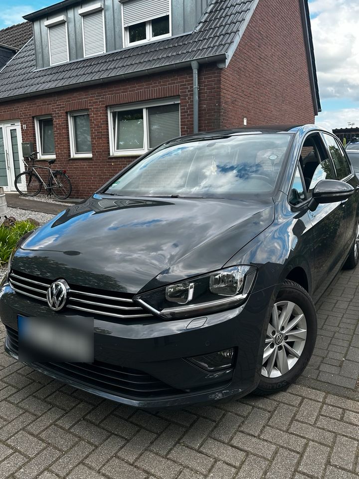 Volkswagen Golf Sportvan 1.2 TSI BMT Navi Mult SHZ in Centrum