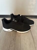 Turnschuhe / Sneaker Bergexperten Gr. 41 Brandenburg - Hohenleipisch Vorschau