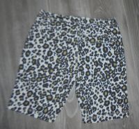 Jeans Shorts von Urban Classics Gr.4 (30) Leopardenlook ** Nordrhein-Westfalen - Grevenbroich Vorschau