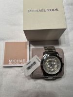 Michael Kors Uhr Runway Silber MK 8086 sehr guter Zustand Rheinland-Pfalz - Bingen Vorschau