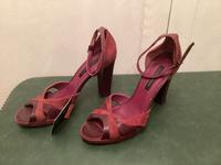 Zara High Heels Gr 39 Neu  bordeauxrot Schuhe rot Leder Düsseldorf - Flingern Nord Vorschau