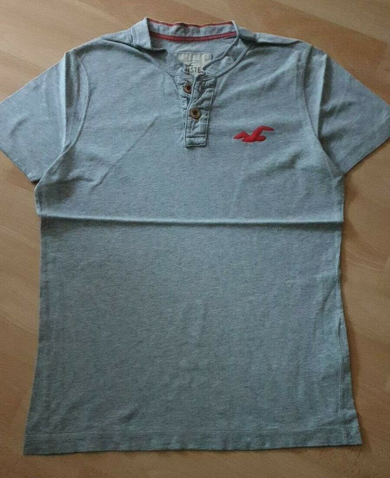 T-Shirts von Hollister Gr. S verschiedene Modelle in Langenhagen