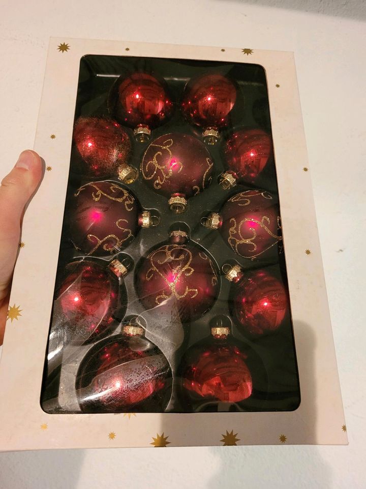 Weihnachtsbaum Kugeln aus Glas rot/gold in Nürnberg (Mittelfr)