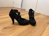 Schwarze Pumps Gr. 39 von living Update Niedersachsen - Cuxhaven Vorschau