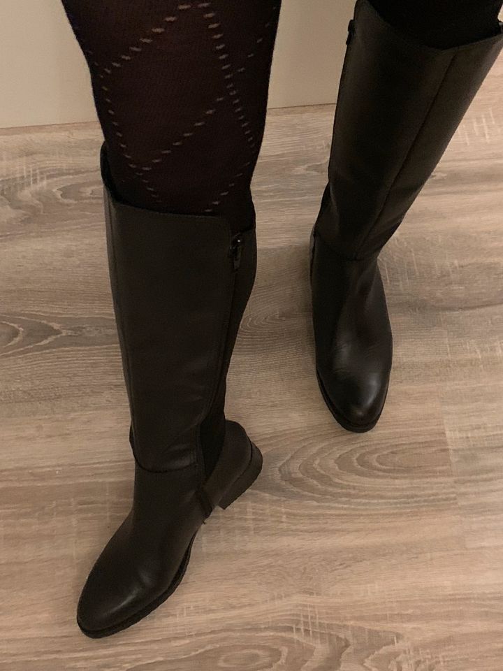 DRIEVHOLT Damen Stiefel Leder echt schwarz Gr. 39 Reitstiefel in Dresden