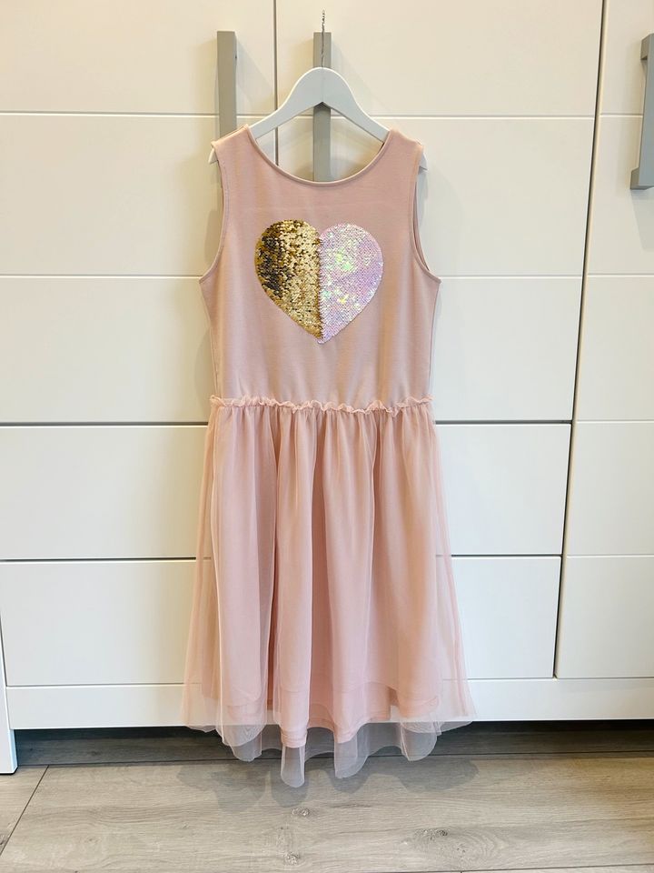 2x Sommer-Kleid Gr. 158/164 H&M denim co. rosa Herz Rippen neuw in Meppen