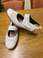 Neu Rieker Schuhe / Slipper Gr. 38 Nordrhein-Westfalen - Elsdorf Vorschau