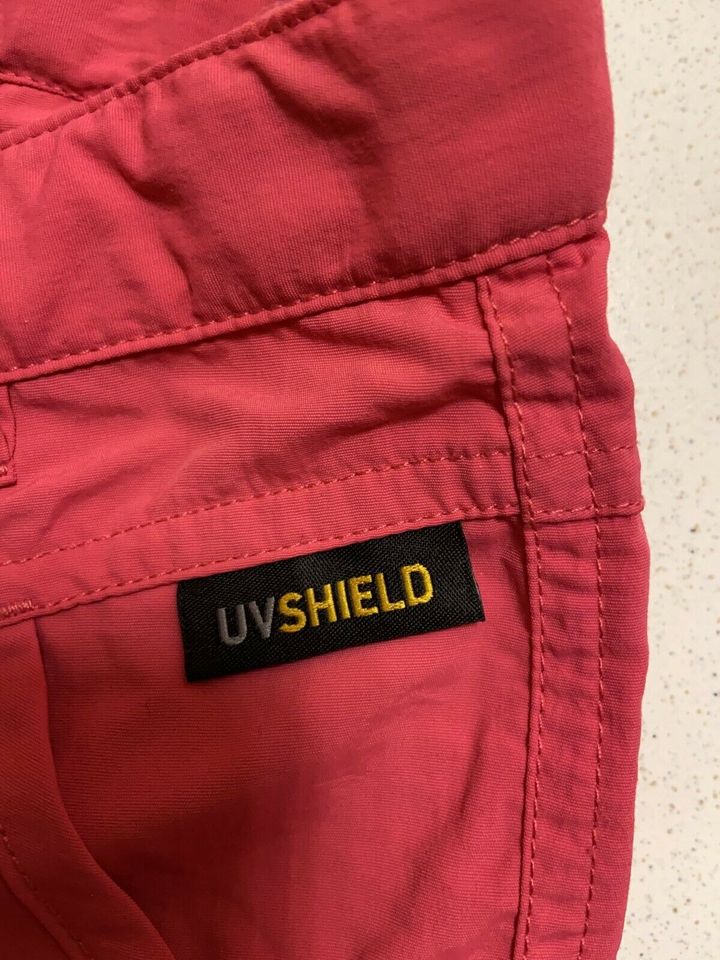 Jack wolfskin Shorts pink 116 in Fürstenfeldbruck