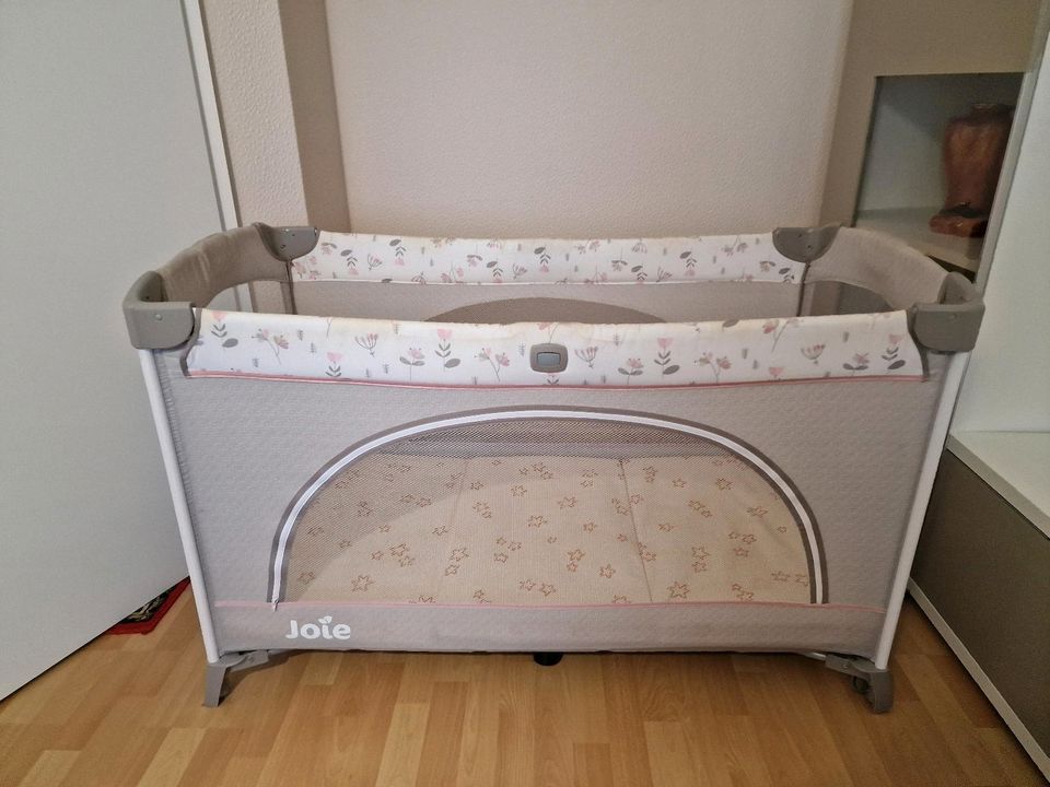 Reisebett Joie für Babys bis 15kg in Hannover