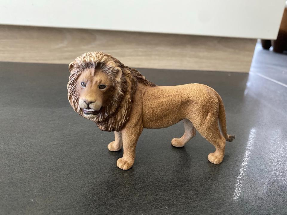 Original Schleich - 14372, 14369 Tiger und 14373 Löwe in Heusweiler