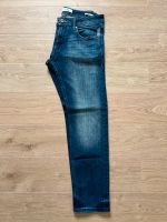 Esprit Jeans Herren Men Größe 31/30 denim blau washed used Slim Niedersachsen - Seelze Vorschau