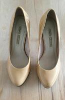 Buffalo London Pumps Plateau Lackleder nude beige München - Bogenhausen Vorschau