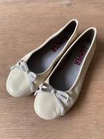 CAMPER Ballerina Gr.36 creme Leder Damen Mädchen NEU Sachsen-Anhalt - Halle Vorschau