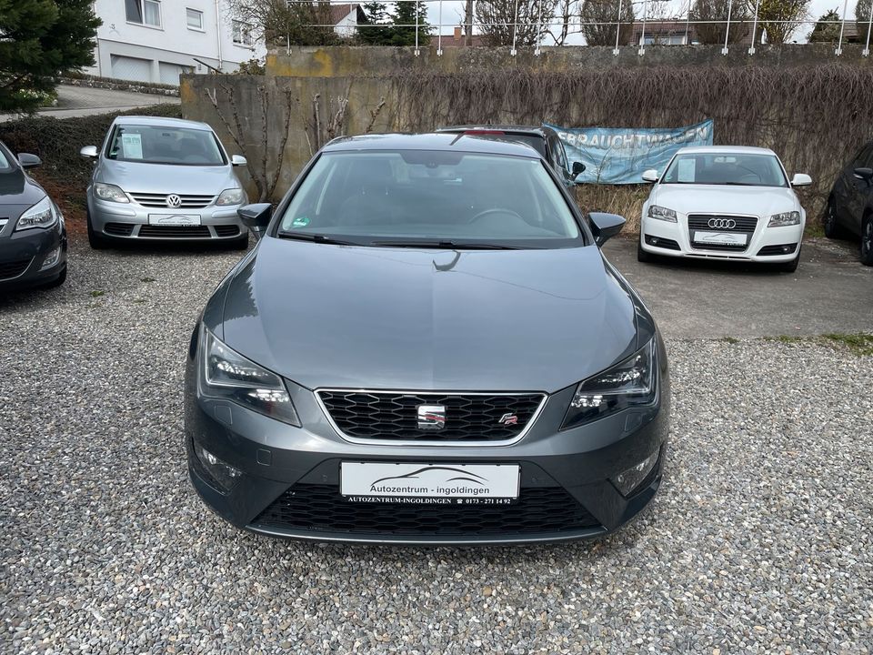 Seat~Leon Fr Sitzheizung Tempomat Led Scheinwerfer S-Heft Tüv Neu in Ingoldingen