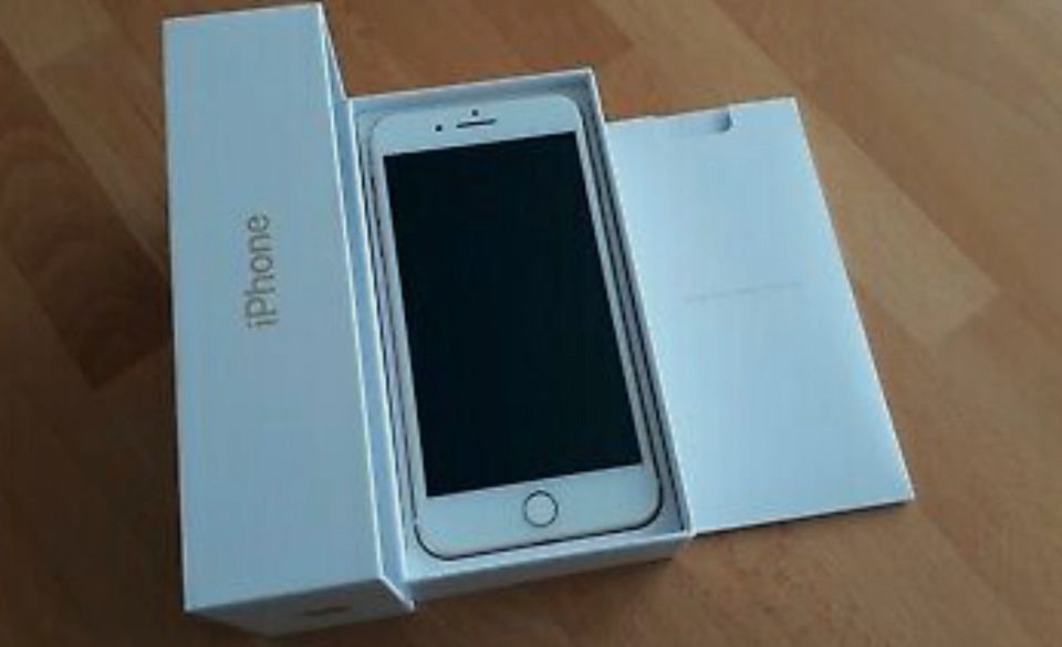 Apple iPhone 7 Plus 32GB in Weiß- Rosé-Gold in Bensheim