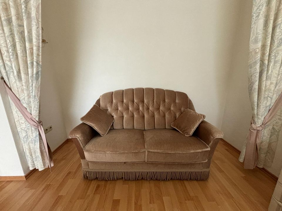 Vintage Sofa - Zweisitzer in Selm