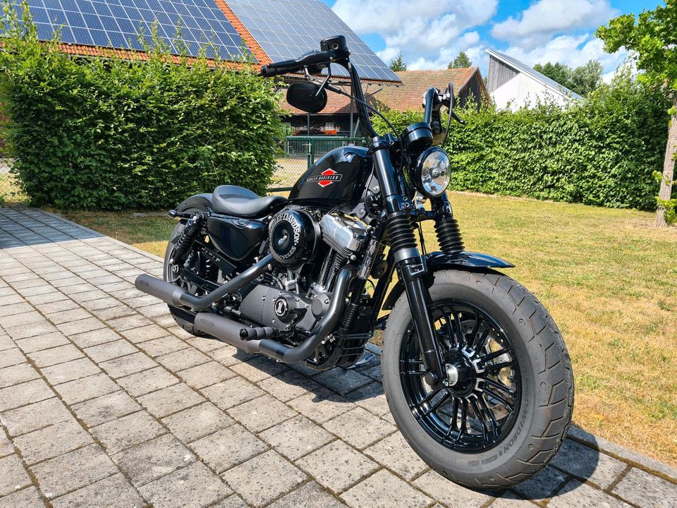 Harley Davidson Sportster Forty Eight 48 XL 1200 in Rötz