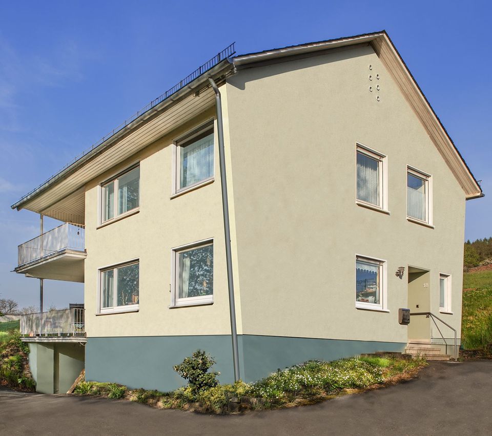 Freistehendes Einfamilienhaus mit großem Grundstück in Wilden in Wilnsdorf