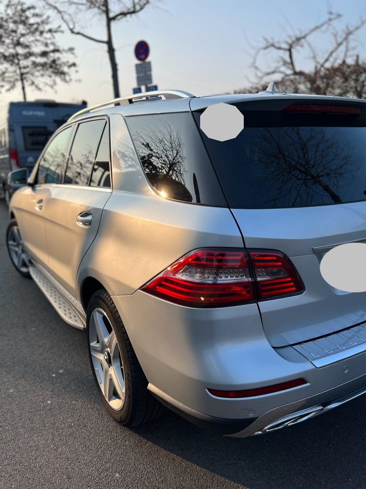 Mercedes ML 350 bluetec v6 in Berlin