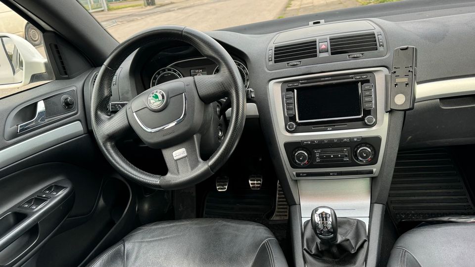 Škoda Octavia 2.0 TDI VRS in Bottrop