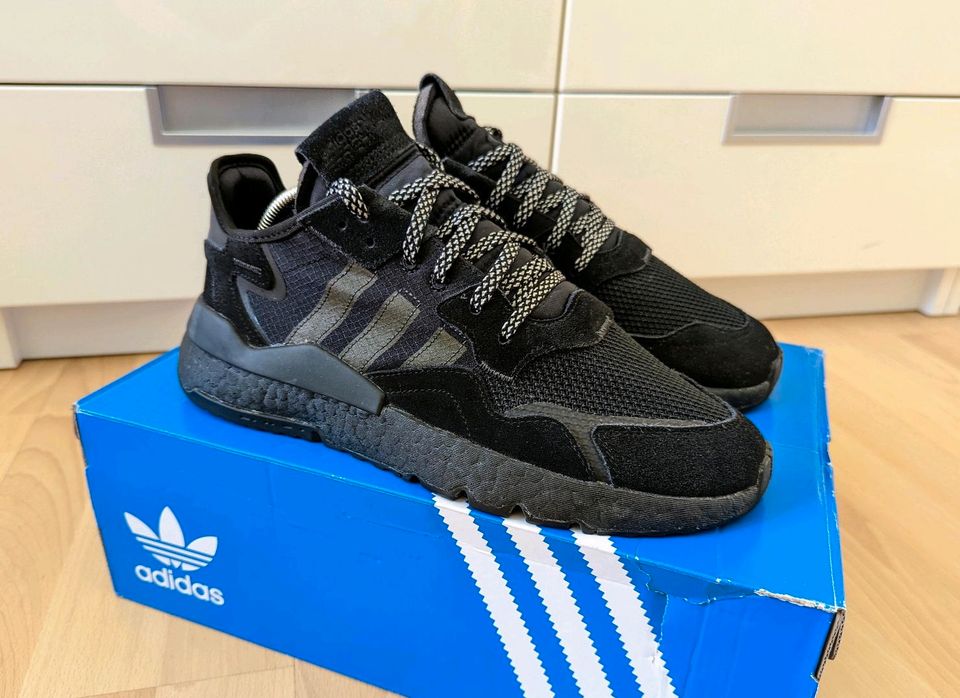 Adidas Nite Jogger, Triple Black, BD7954, 44 ⅔ US 10.5 neuwertig! in Ulm