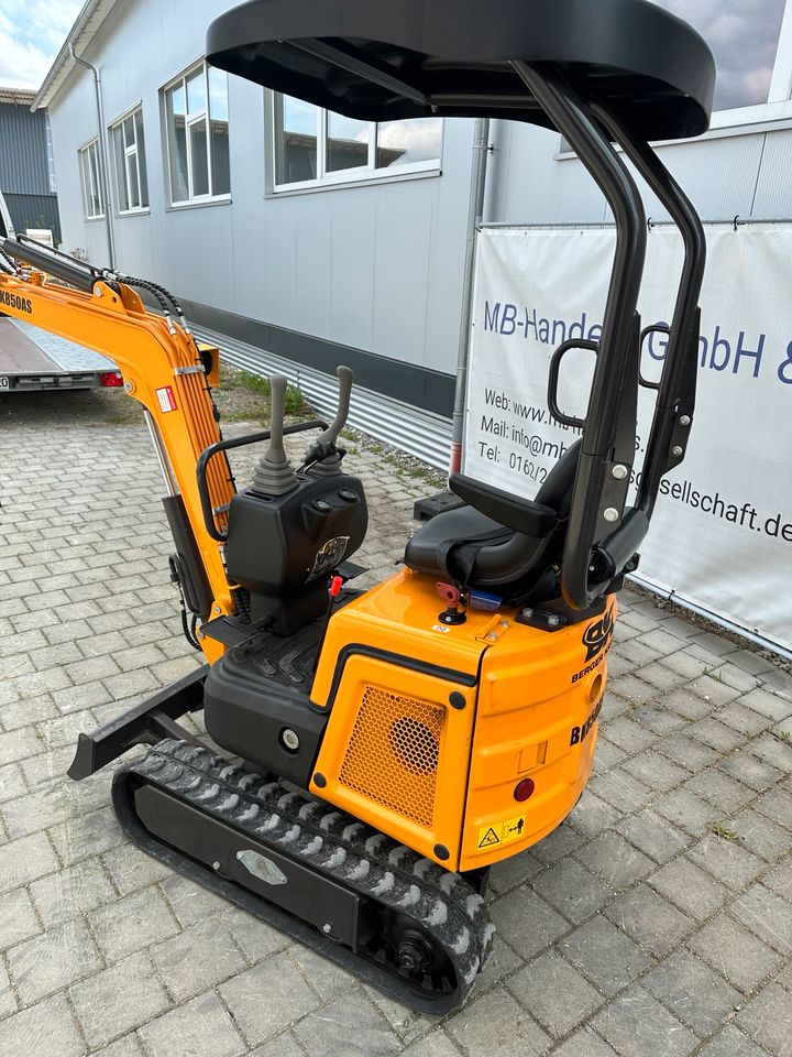 Neufahrzeug Minibagger + Schaufelpaket BK 850 Garantie in Neu Ulm