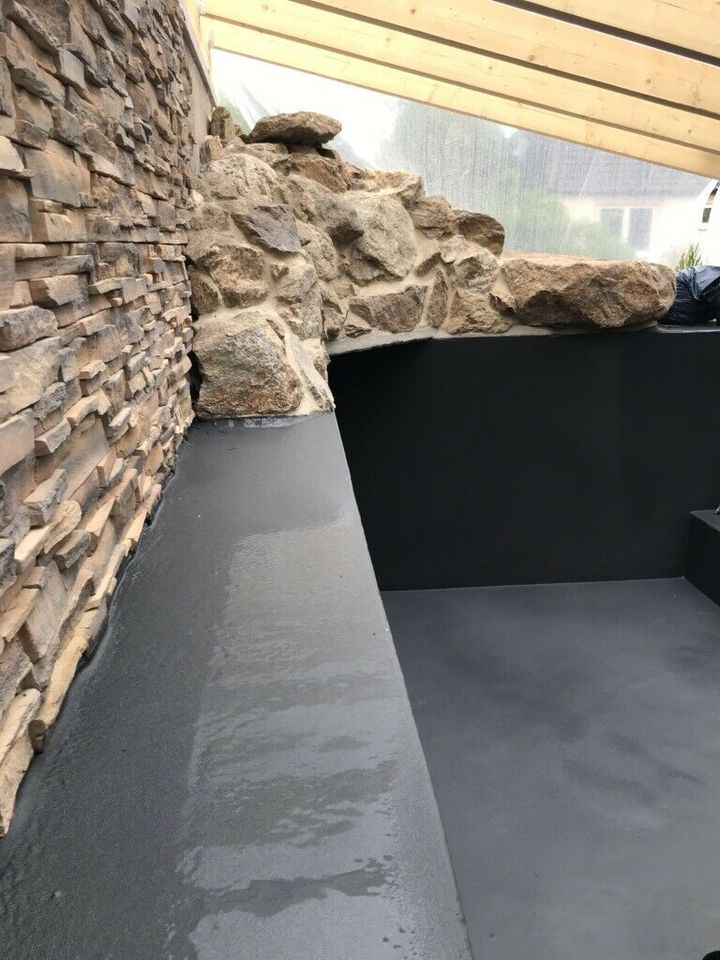 GFK Teich Pool Sanierung mit Polyurea Bundesweit in NordrheinWestfalen