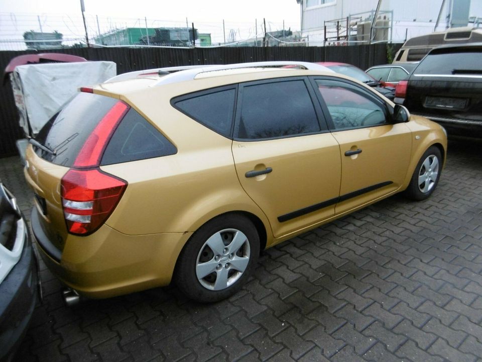 Kia Ceed Auto Teile Ersatzteile Gebrauchtteile Schlachtfest Köln in Köln Vogelsang