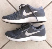 Mädchen Jungen nike Sportschuhe Turnschuhe 37/38 Nordrhein-Westfalen - Hüllhorst Vorschau