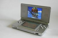 Nintendo DS Lite - Konsole in Silber mit Rechnung / Garantie !!! Pankow - Prenzlauer Berg Vorschau