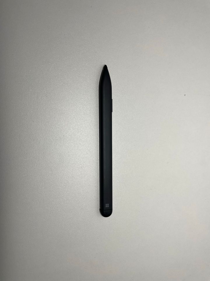 Surface Tastatur mit Slim Pen in Reher