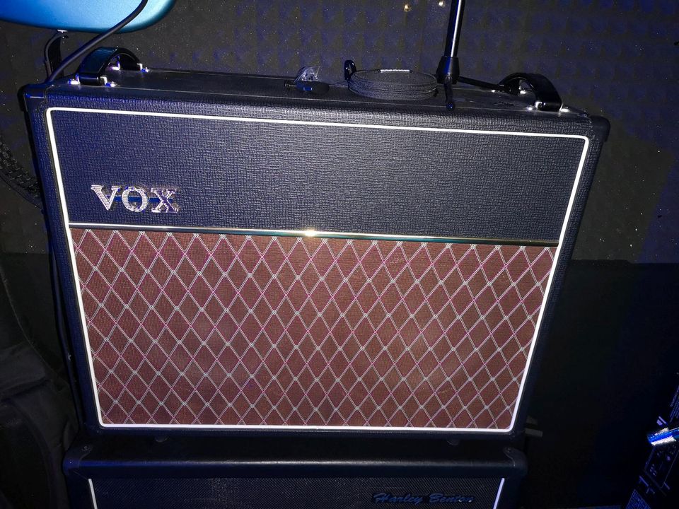 Vox V212C, 2x 12"Box, Greenback G12M in Boppard