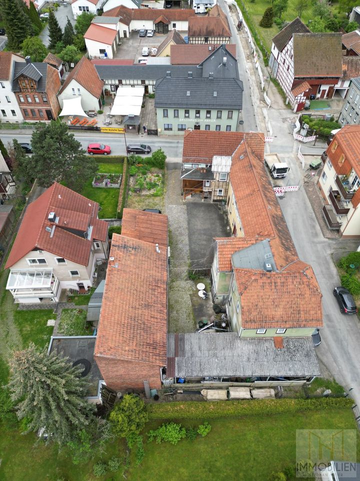 Finden Sie den besten Platz für Ihre Ideen – zentral in Volkstedt | Privathaus | Gaststätte und 7 Fewo | Garage und Nebengelass | Geschützter Innenhof in Rudolstadt