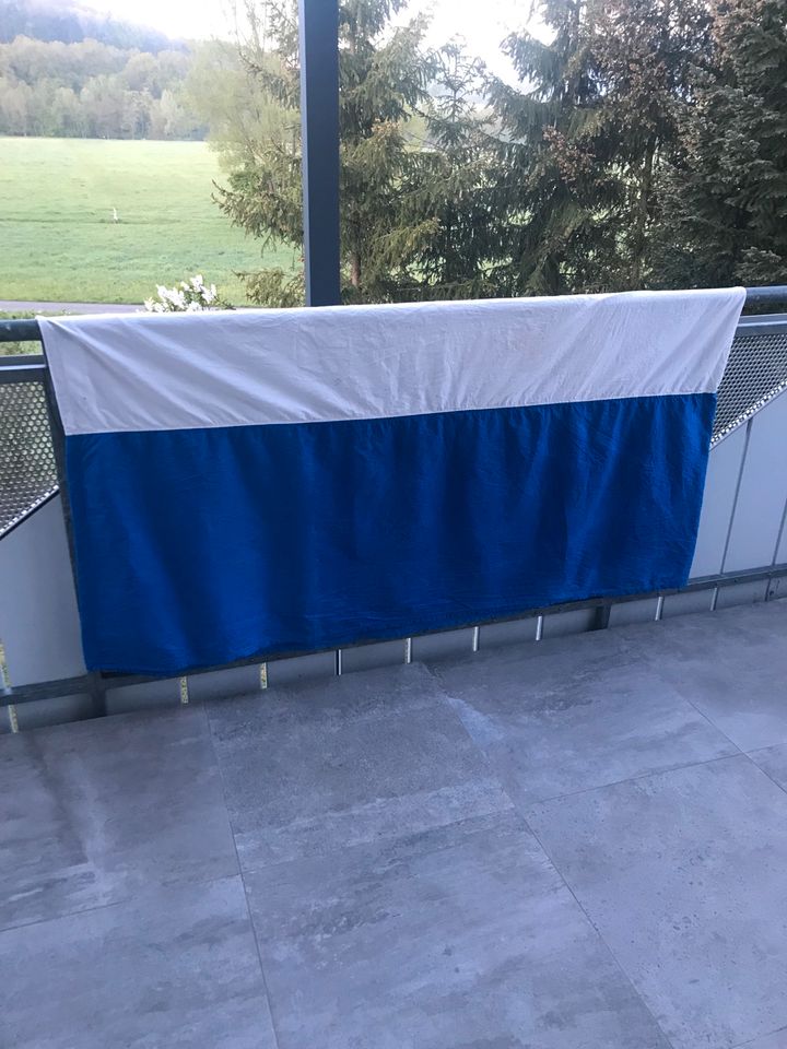 Fahne weiß blau Bayern in Bad Bocklet